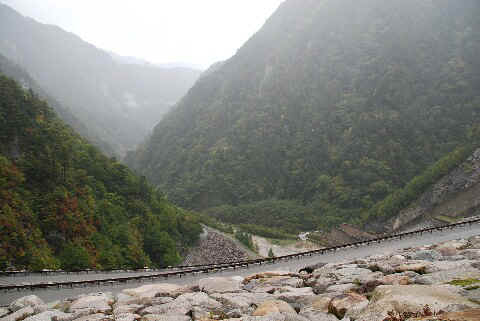 061007takase Dam.jpg (76545 oCg)